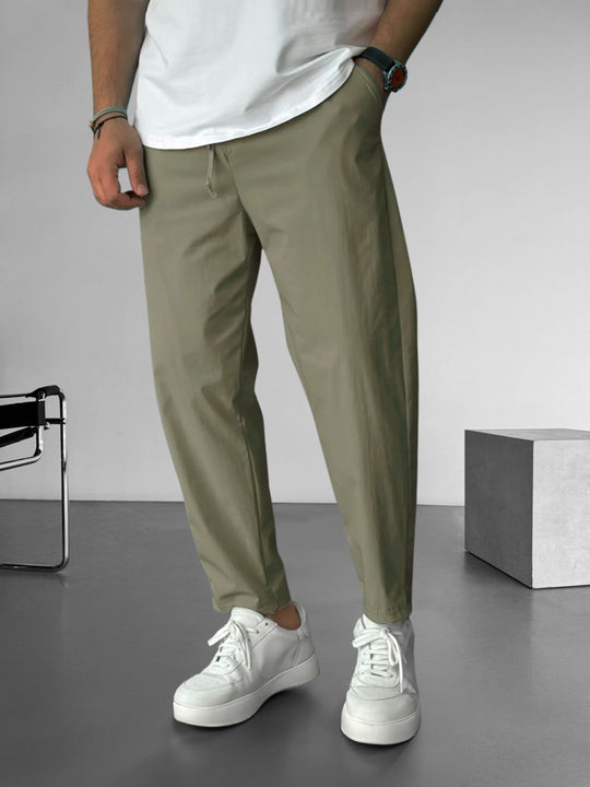 Micah | Relaxed Tapered Trousers