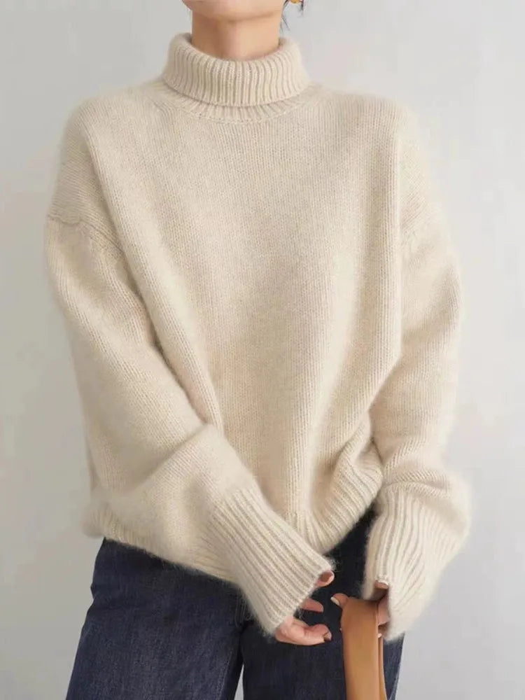 Alice - Classic Turtleneck Knitwear Sweater
