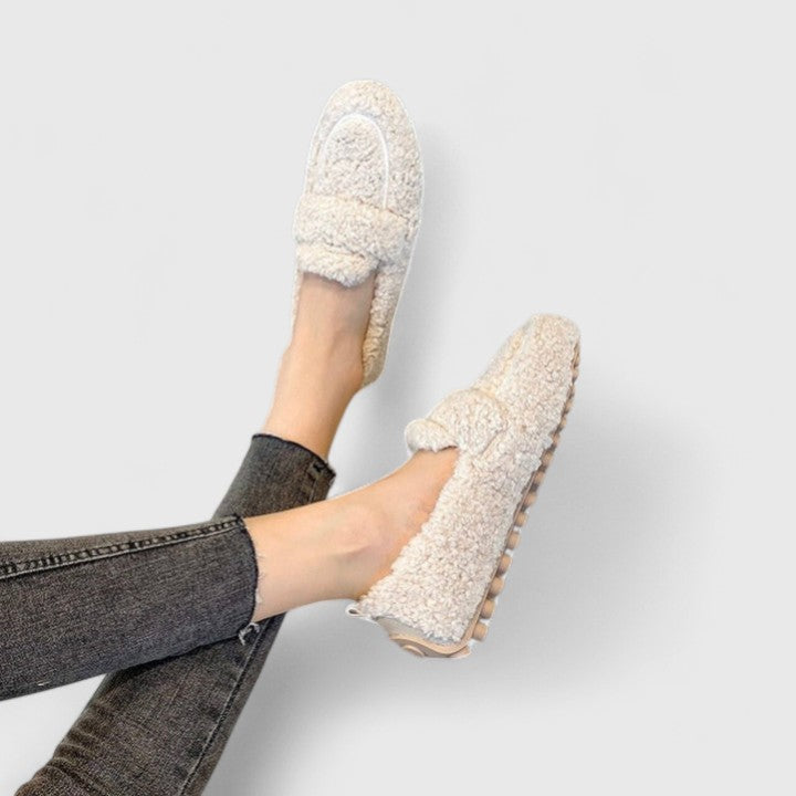 Harriet | Lambswool Lined Women’s Slippers